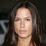 Rhona Mitra como Varinia
