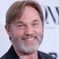 Richard Thomas como Frank Gaad