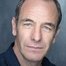 Robson Green como Geordie Keating