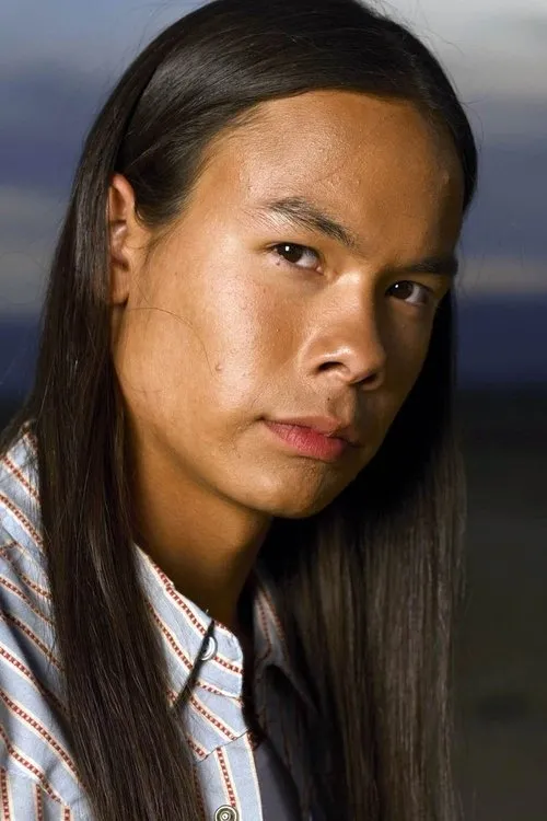 Simon Baker como Robert Bell