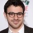 Simon Bird como David Lewis