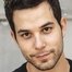 Skylar Astin como Branch (voice)