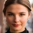 Stefanie Scott como Lexi Reed