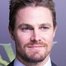 Stephen Amell como Jason