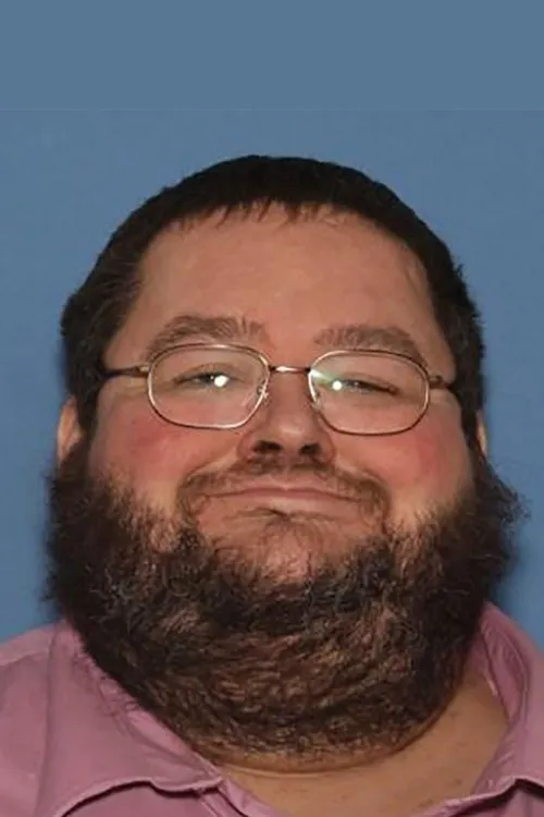 Steven Williams como Sgt. Parnell