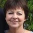 Tessa Peake-Jones como Mrs. Maguire / Mrs. Chapman