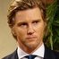 Thad Luckinbill como Kyle McManus