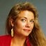 Theresa Russell como Charlene