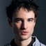 Tom Sturridge como Morpheus / Dream