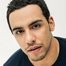 Victor Rasuk como Cameron 