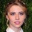 Wallis Currie-Wood como Stephanie 