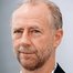 Xander Berkeley como General Brak / Soldier (voice)