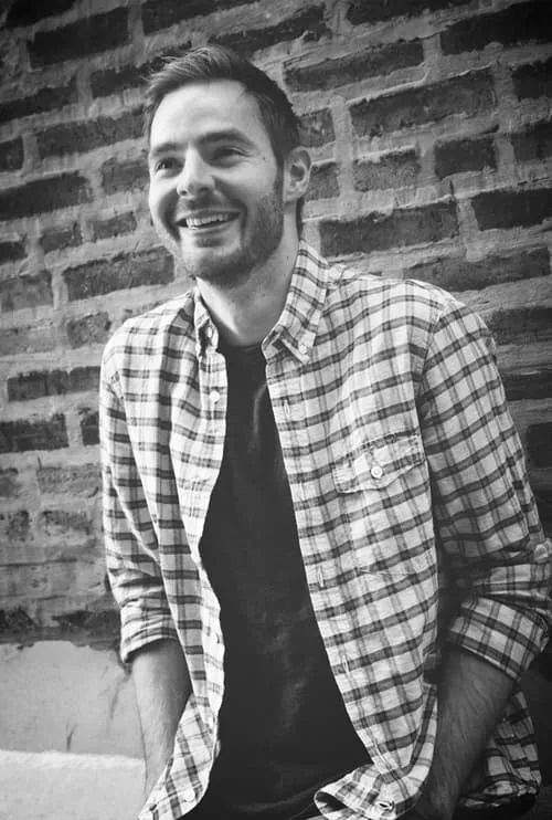 Joette Waters ha trabajado con Aaron Fronk en 2 ocasiones