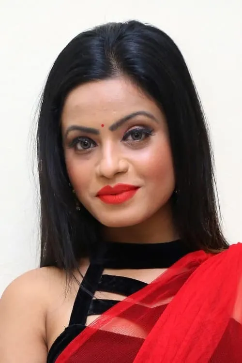 Aashma Syed — personaje: Sazia