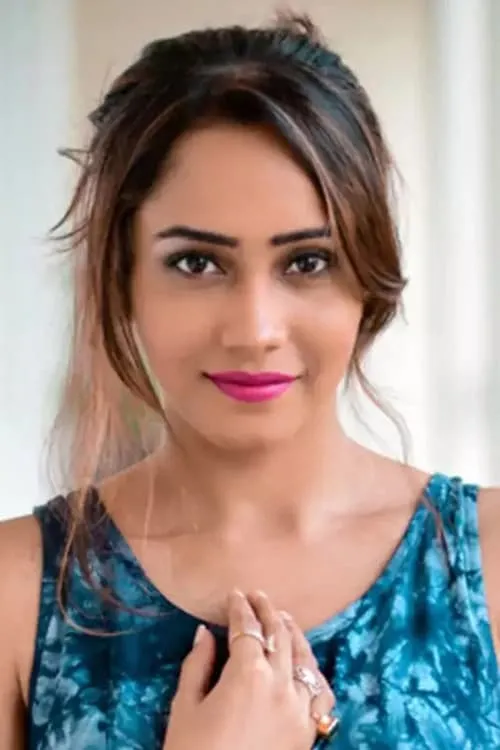 Aasiya Kazi — personaje: Santu Dharamraj Mahiyavanshi