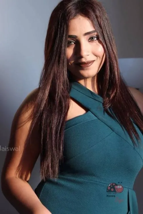 Aayushi Jaiswal — personaje: Mrunal