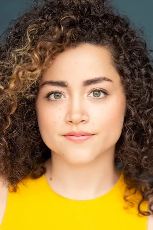 Abby Awe interpretando a Alexa