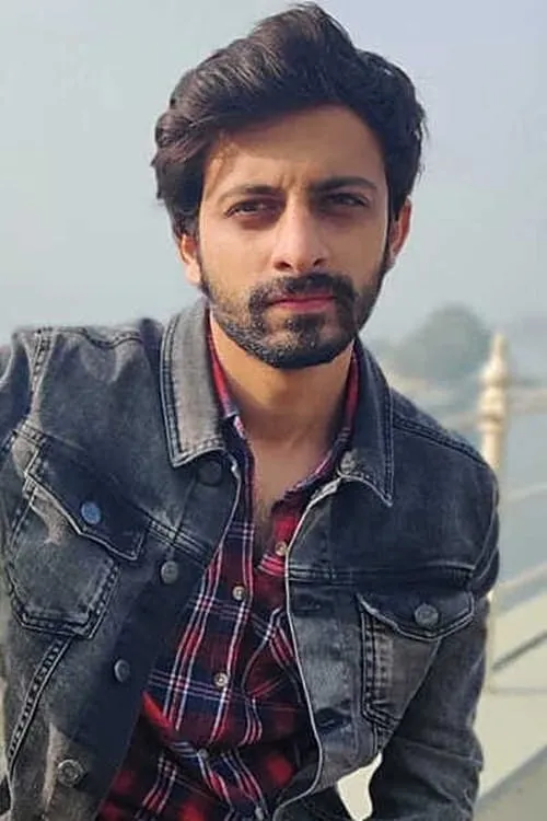 Abhishek Chauhan — personaje: Rajveer / Monica