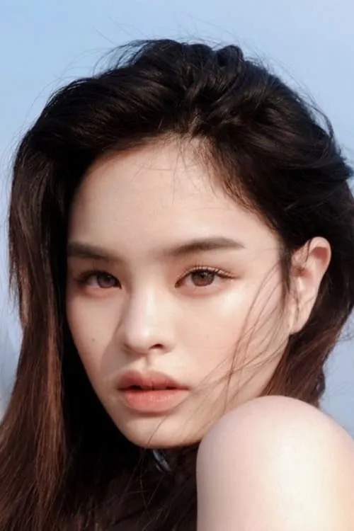 Tanshi Bumrungkit ha trabajado con Achiraya Nitibhon en 1 ocasiones