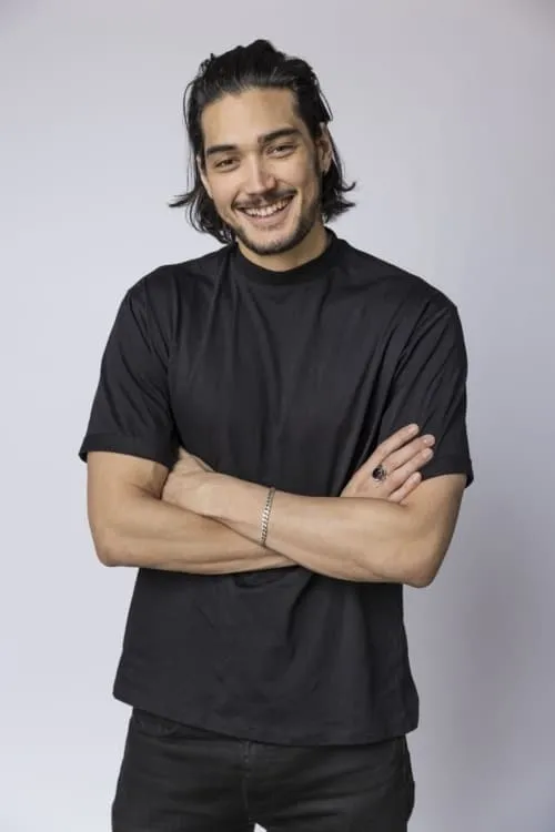 Thomas Gjutarenäfve ha trabajado con Adam Dahlström en 1 ocasiones