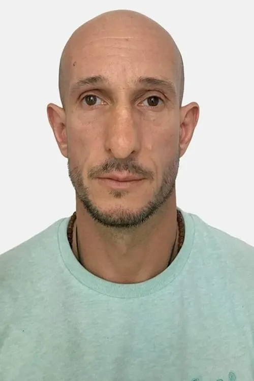 Kristián Cerník ha trabajado con Adam Pengsawang en 1 ocasiones