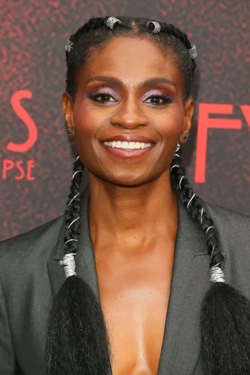 Adina Porter interpretando a Tasha