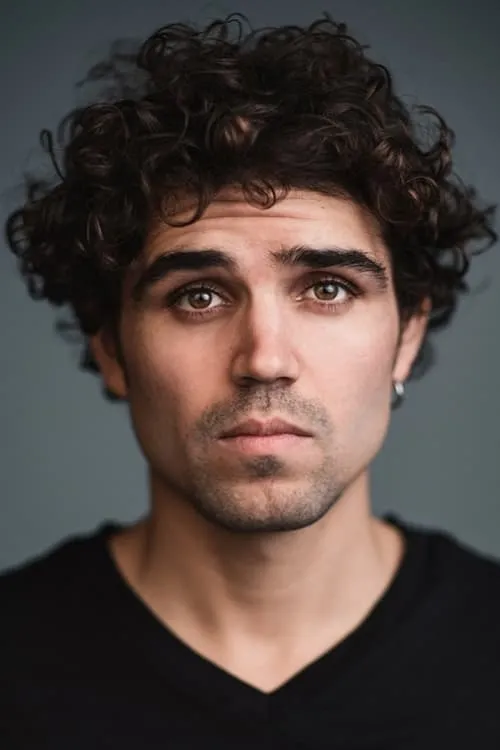 Alberto Ayala ha trabajado con Adrià Escudero en 1 ocasiones