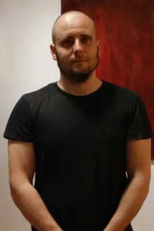 José María Angorrilla ha trabajado con Adrián Cardona en 8 ocasiones