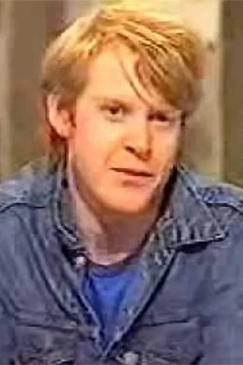 Adrian Wright — personaje: Lieutenant Jean Morlais