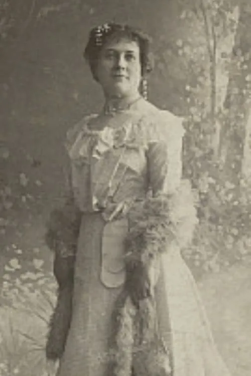 Eberhard Erfmann ha trabajado con Adrienne Solser en 1 ocasiones