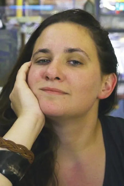 Agustina Llambi Campbell interpretando a Herself