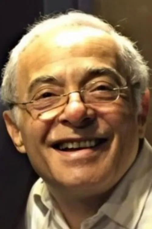 Ahdy Sadek interpretando a