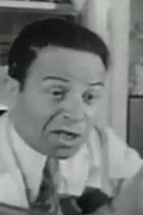 Ahmed El Hamaky interpretando a 