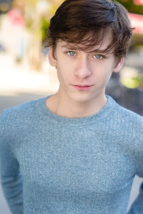 Aidan Fiske — personaje: Young Thomas