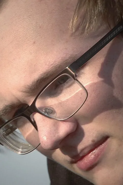 Josh Landon ha trabajado con Aidan Landon en 2 ocasiones