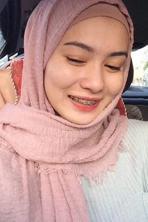 Aien Zahalan — personaje: Diana