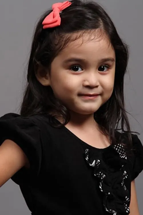 Ainin Batrisya interpretando a Nadi