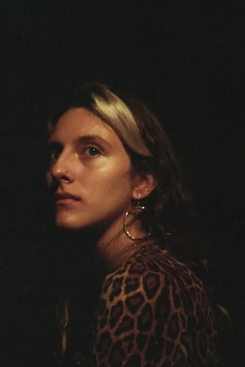 Álvaro Lucas ha trabajado con Aitana Ahrens en 1 ocasiones