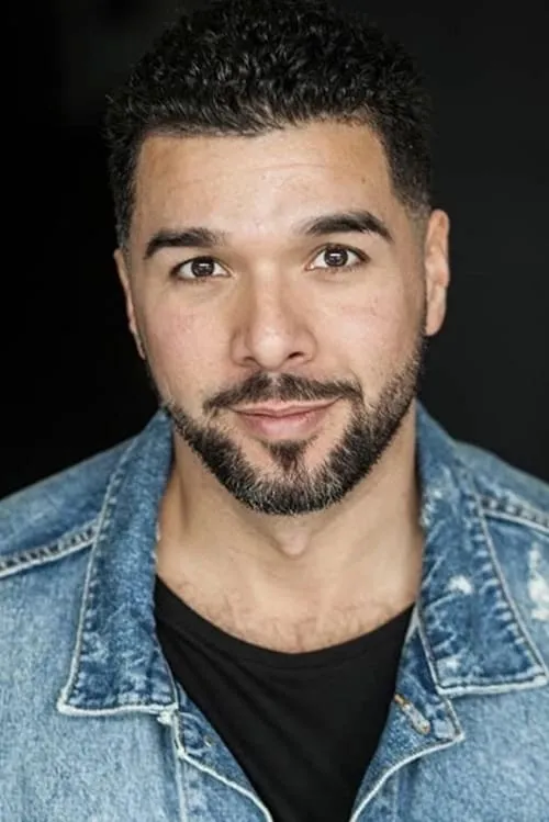 AJ Crivello-Jones en su biografía y filmografía