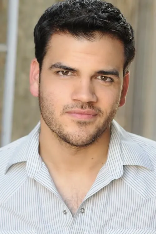 AJ Meijer interpretando a Logan