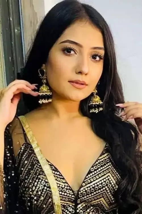 Akshita Mudgal — personaje: Gayatri Gokhale