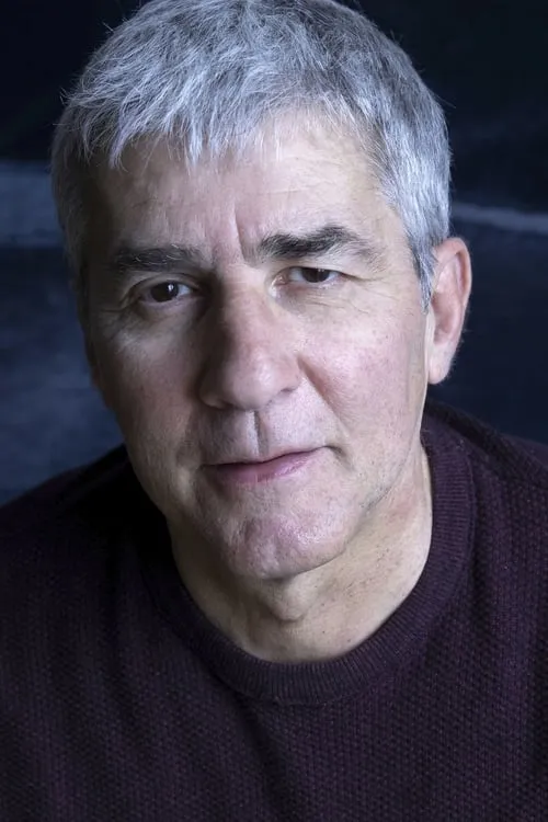 Alain Guiraudie interpretando a Mario