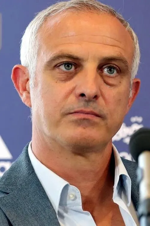 Loris Azzaro ha trabajado con Alain Roche en 1 ocasiones