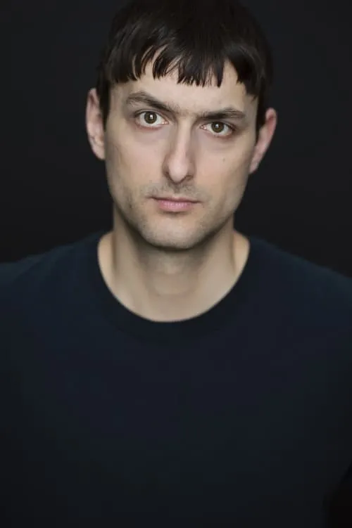 Mark Benninghoffen ha trabajado con Alan Holasek en 1 ocasiones