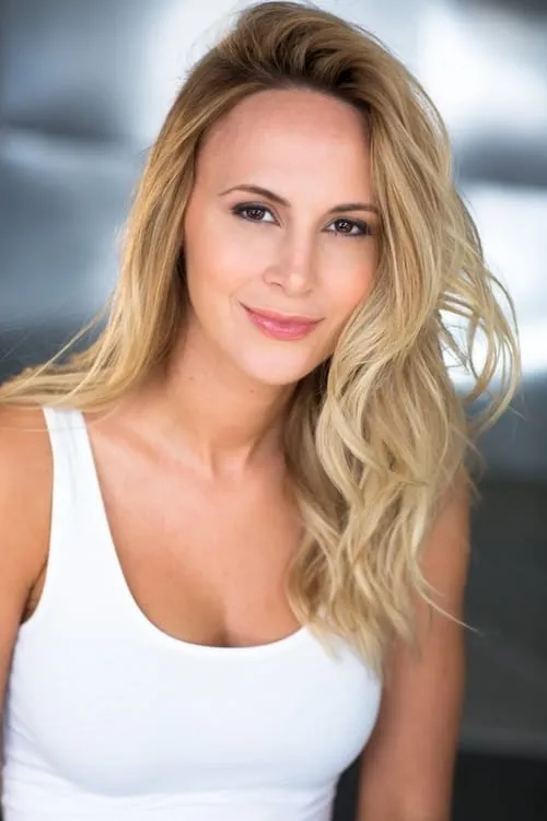 Caleb McClure ha trabajado con Alana de Freitas en 1 ocasiones