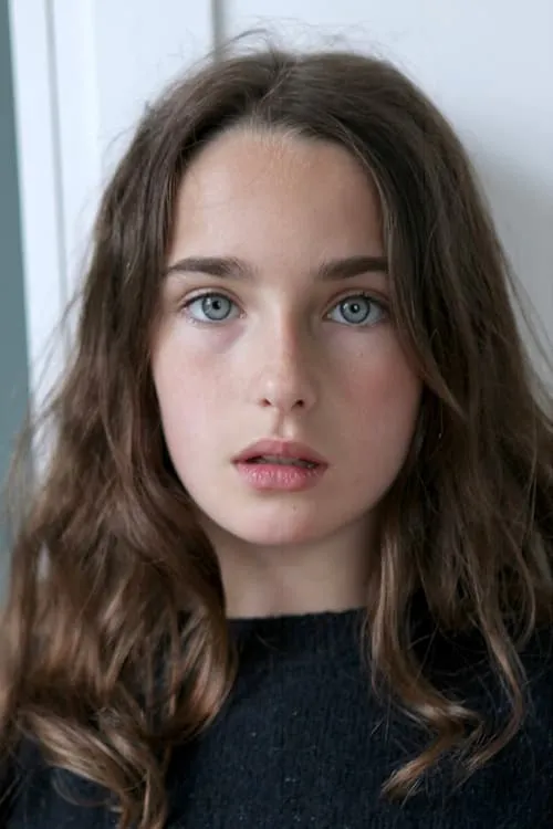 Albane Masson interpretando a Emma