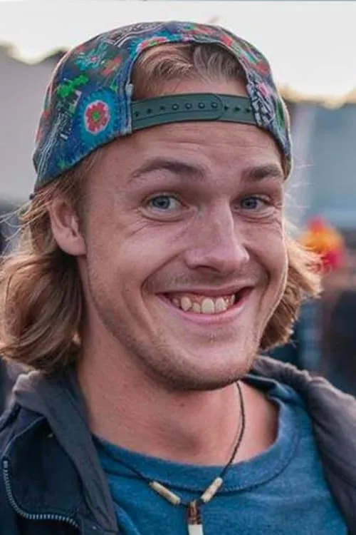 Erik J Pettersson ha trabajado con Albert Nyberg en 3 ocasiones