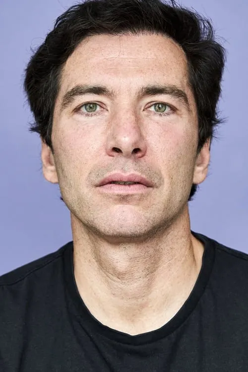 Philip Tomlin ha trabajado con Albert Tallski en 1 ocasiones