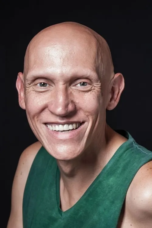 Alberto Tierrez interpretando a