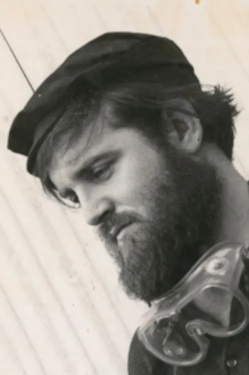 Phillip Noyce ha trabajado con Albie Thoms en 1 ocasiones